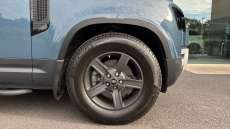 Land Rover Defender 2.0 D240 HSE 110 5dr Auto [6 Seat] Diesel Estate